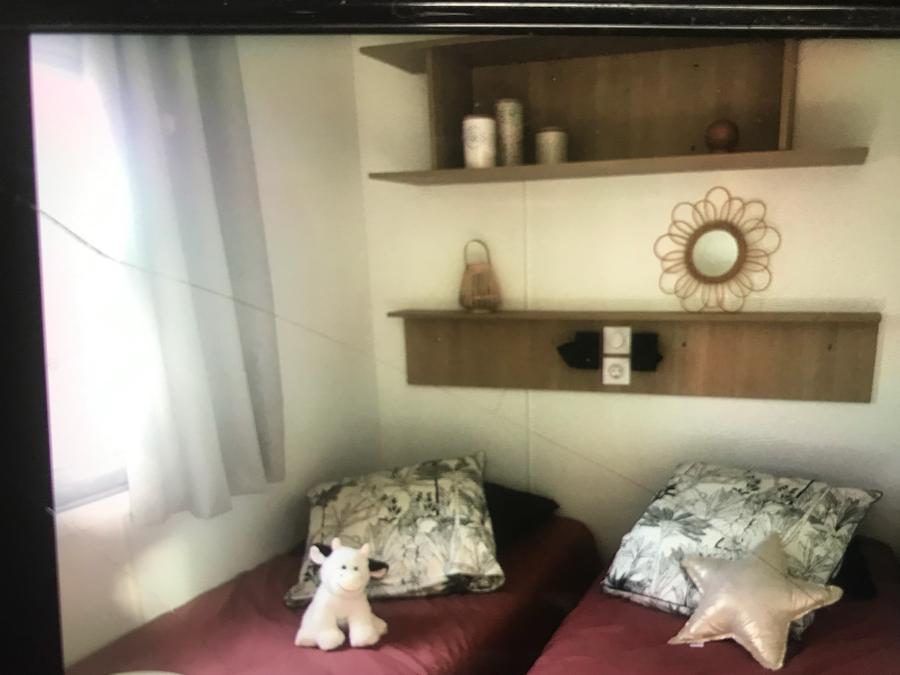 Mobilhome 5 personnes - 2 chambres premium 32m2 avec terrasse couverte de 18m2 lave vaisselle ,2 transats 2