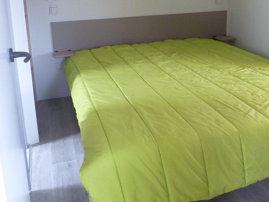 Mobilhome 2 personnes - solo 1 chambre Premium 22m2 avec terrasse couverte 10m2 (lit 160 * 200) 4