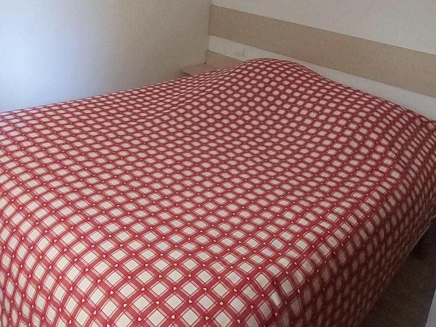 Mobilhome 6 personnes - TV - DRAPS - BBQ 8