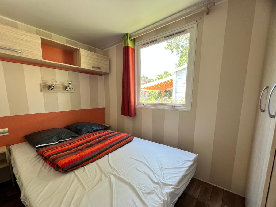 Mobilhome 4 personnes - COCOON - TV 7