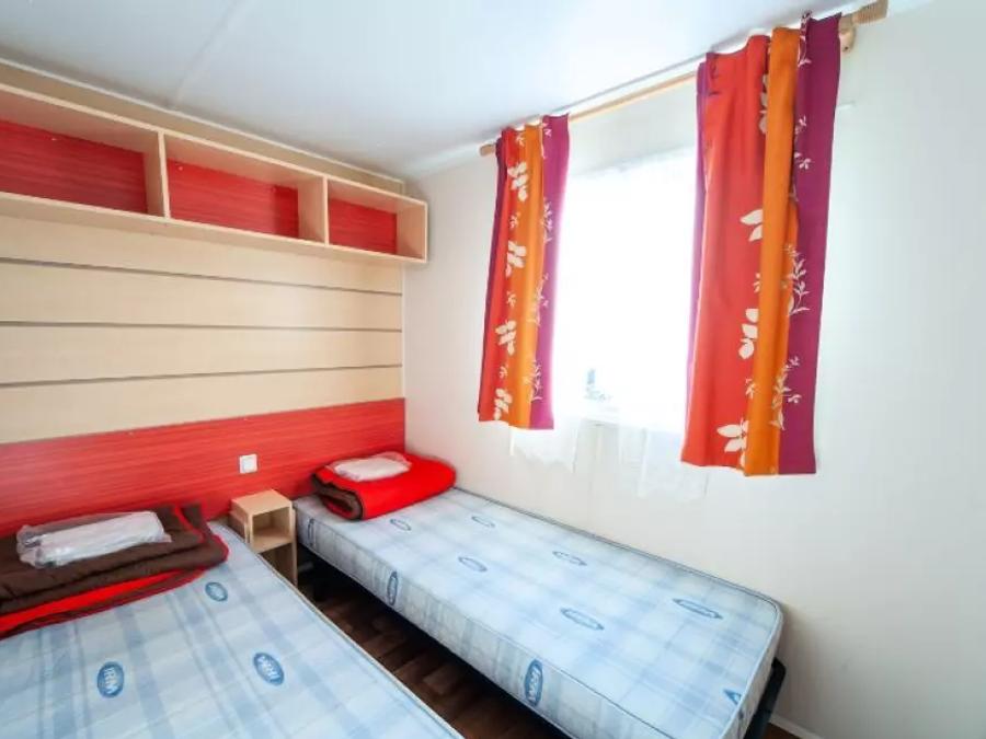 Mobilhome 4 personnes - 3 Pièces 4 Personnes Climatisé + TV 3