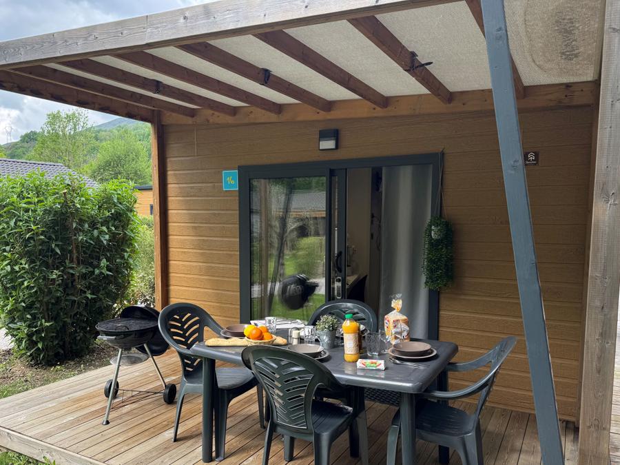 Chalet 2 personnes - Confort 16m² - 1 chambre + Terrasse couverte + Clim réversible + TV 4