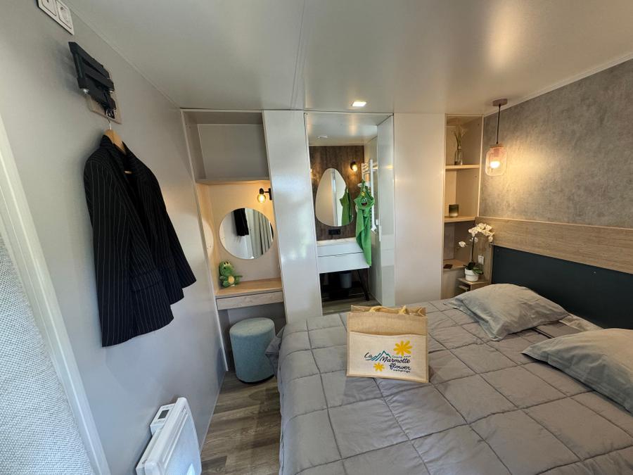 Mobilhome 8 personnes - Premium - 4 chambres - 3 salles de bain + Terrasse couverte + Clim réversible + TV 6