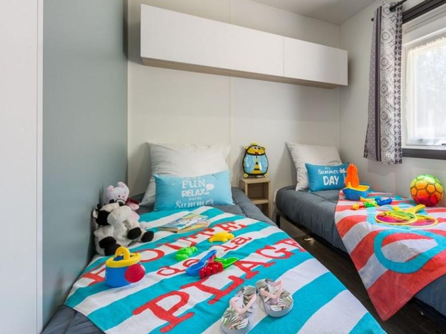 Mobilhome 4 personnes - Mobil-home Confort+ 4personnes 2chambres 2SDB 34m² 1