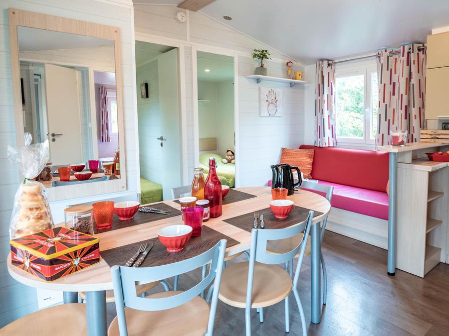 Mobilhome 6 personnes - CONFORT COSY en arrivée le Samedi 3