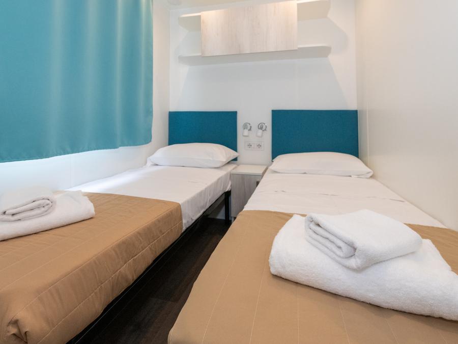 Mobilhome 6 personnes - MAXICARAVAN DELUXE 1