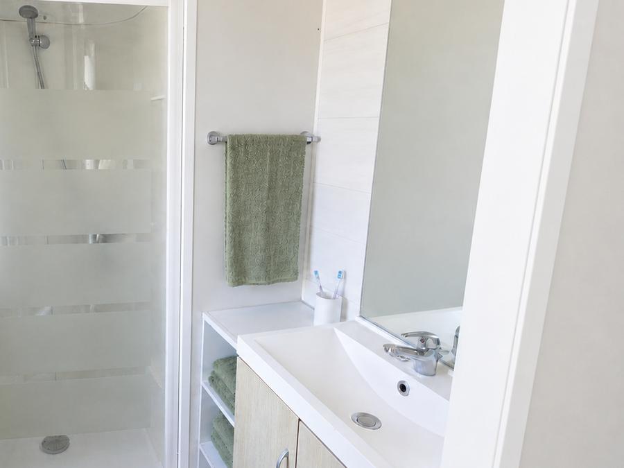 Mobilhome 5 personnes - Cottage Picholine Standard 25m² - 2 chambres - terrasse semi-couverte 8