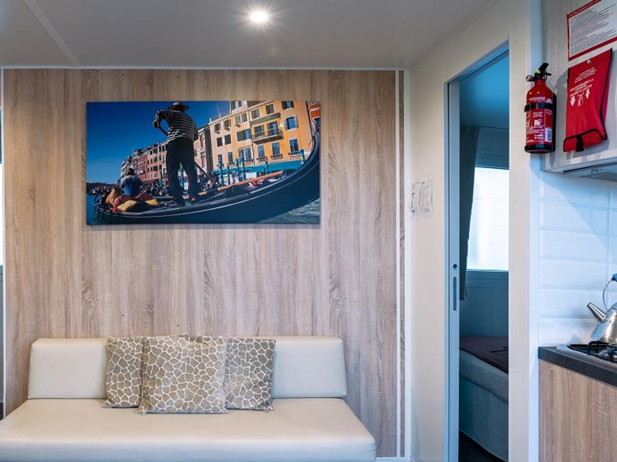 Mobilhome 4 personnes - 3 chambres / 2 sdb - terrasse couverte 2