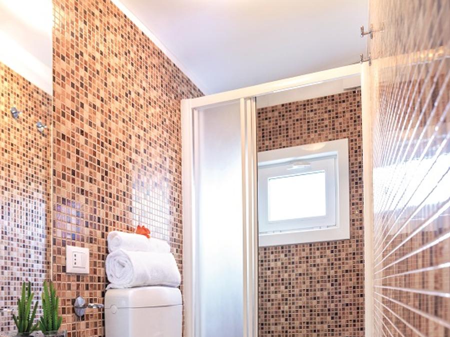 Mobilhome 4 personnes - 2 chambres / 1 salle de bain - terrasse couverte 4