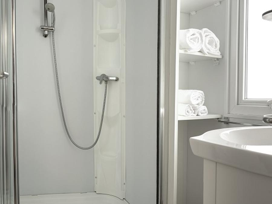 Mobilhome 4 personnes - 3 chambres / 1 salle de bain - terrasse couverte 7