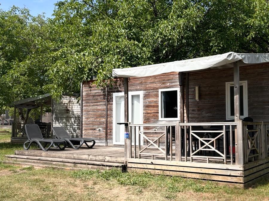 Mobilhome 4 personnes - Mobil-Home Bois Confort 30m² 2 chambres + terrasse semi-couverte + TV + CLIM 4 pers. 8