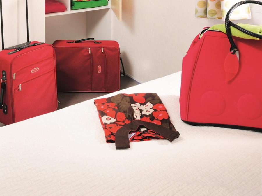 Mobilhome 4 personnes - Confort 27m² 2 chambres + terrasse semi-couverte 18m² + TV + CLIM 4