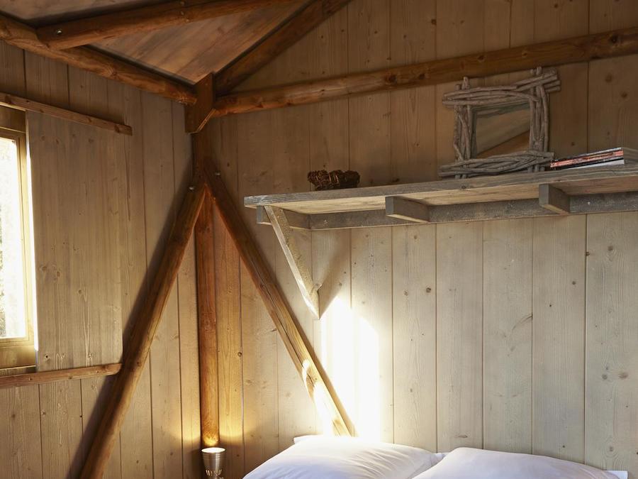 Hébergement 4 personnes - Cabane Lodge Bois sur pilotis Standard 38m² (2 chambres) dont terrasse couverte 12m² + TV 4 pers.&nbsp; 5