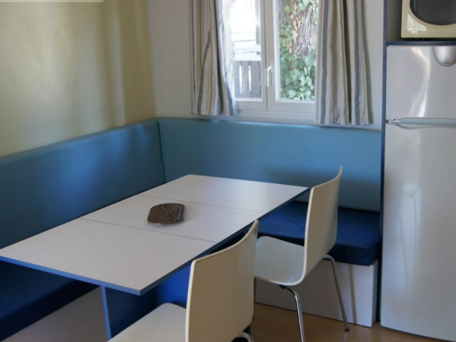 Mobilhome 6 personnes - Agaric ' spécial bébé' - 6 personnes - 2 chambres ' lit parapulie, pousssette canne et réhausseur de chaise' 6