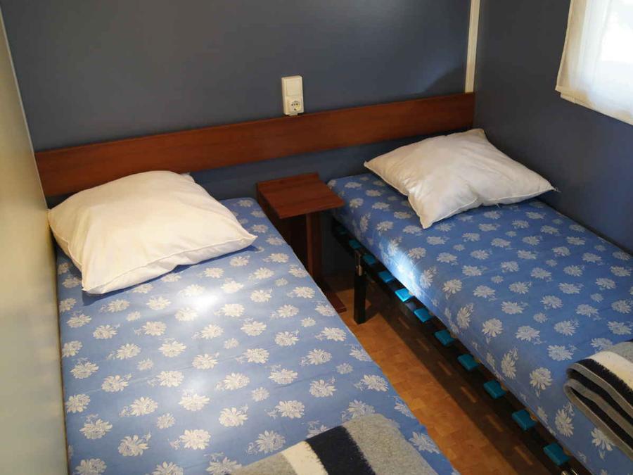 Mobilhome 4 personnes - Cordulie- 4 personnes- 2 chambres 4