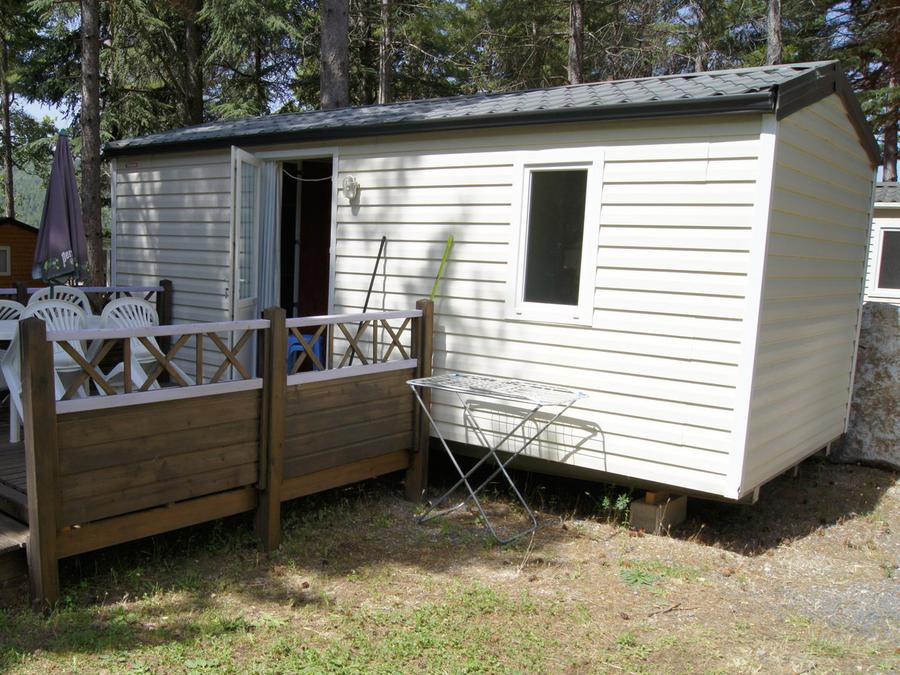 Mobilhome 4 personnes - Casot (sans eau, sans sanitaires) 4 personnes- 2 chambres 1