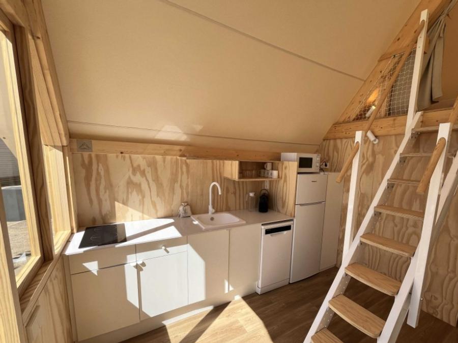 Tente en toile et en bois 4 personnes - Glamping Kentia 7