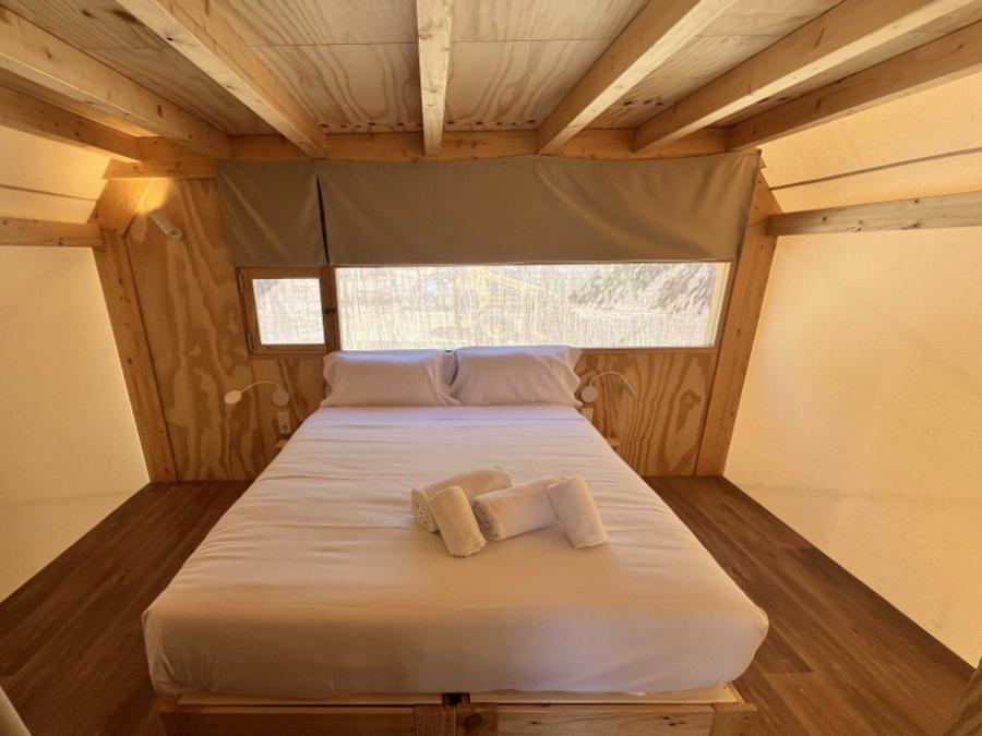 Tente en toile et en bois 4 personnes - Glamping Kentia 4