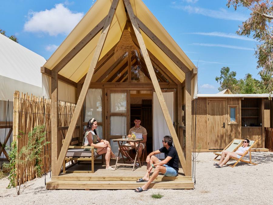 Tente en toile et en bois 2 personnes - Glamping Cabin-Tent Senyoret 0