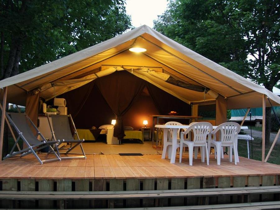 Tente en toile et en bois 4 personnes - Lodge Nature - Sans sanitaires 0