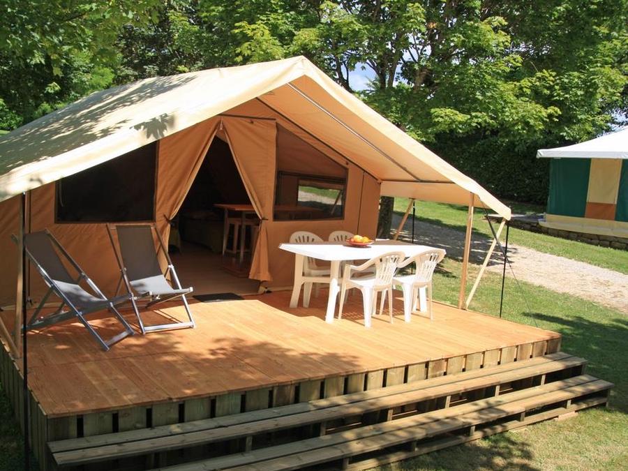 Tente en toile et en bois 4 personnes - Lodge Nature - Sans sanitaires 2