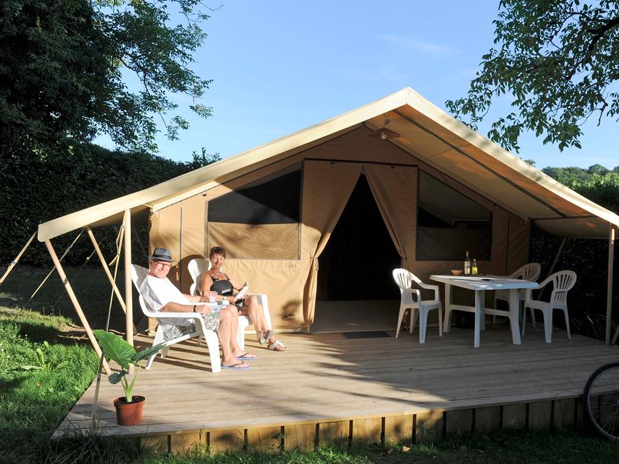 Tente en toile et en bois 4 personnes - Lodge Nature - Sans sanitaires 3