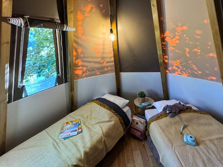 Insolite 5 personnes - TIPI HOME 3ch 5pers - sans sanitaire - 34m2 14