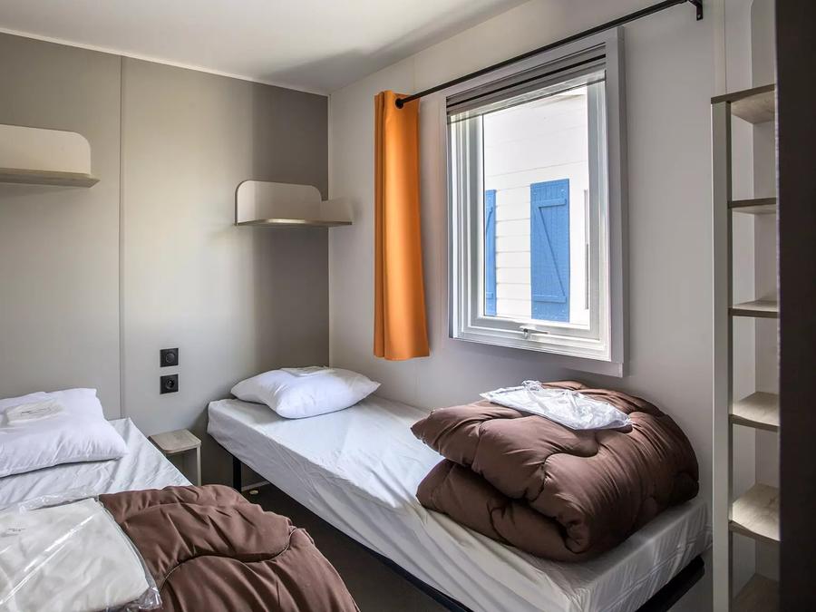Mobilhome 6 personnes - Caraïbes 3 Pièces 4/6 Personnes climatisé + TV 5