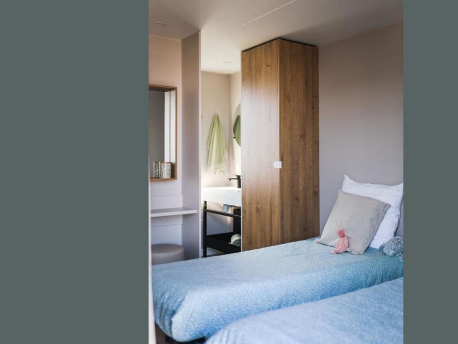 Mobilhome 4 personnes - Gamme Luxe - Maya - 2 Chambres / 2 Salles de bain - Climatisé 3