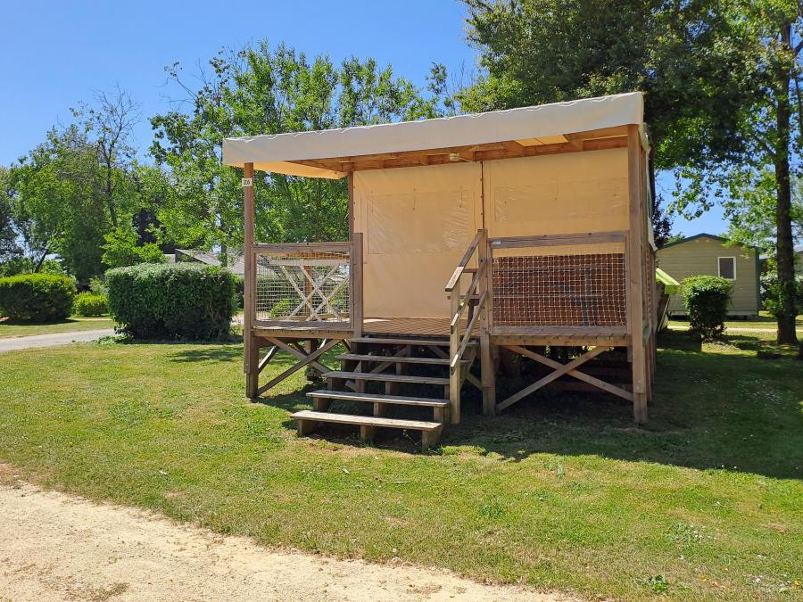 Bungalow toilé 4 personnes - Lodge Le Carrélys 27m² 2 Chambres 2019 - sans sanitaires privatifs 0