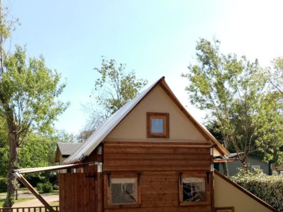 Tente en toile et en bois 4 personnes - LODGE Cocotier (sans sanitaires) 0