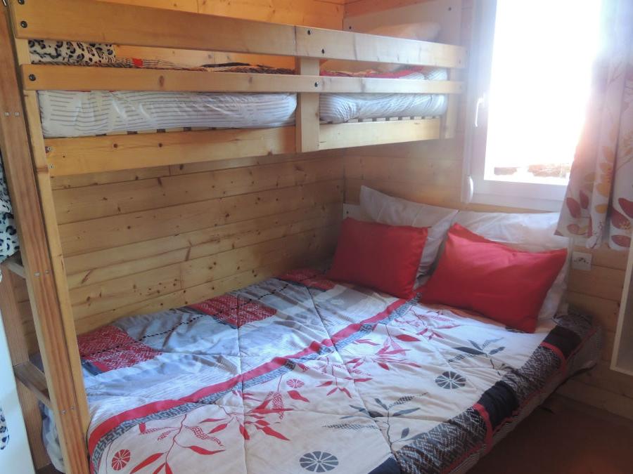 Chalet 5 personnes - Chalet L 'ABEILLE 2 chambres 29m² 2002 9