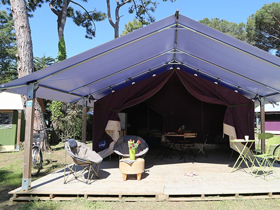 Bungalow toilé 5 personnes - Freeflower Standard 37m² (2 chambres) + terrasse couverte 13m² 5 pers 0