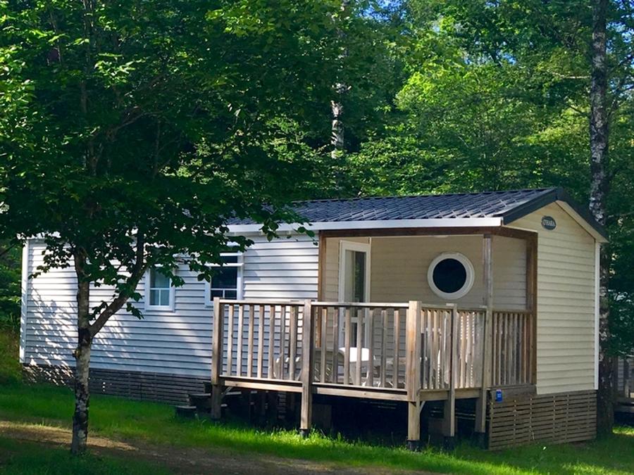 Mobilhome 4 personnes - Mobil-home Standard 27 m² (2 chambres) + TV avec une terrasse intégrée semi-couverte 7m² 4 pers. 0