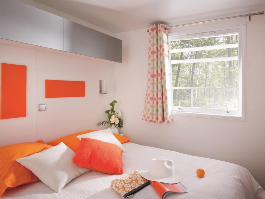 Mobilhome 6 personnes - Mobil home Confort 31m² (3 chambres) + TV + terrasse semi-couverte de 18 m² 6 pers. 3