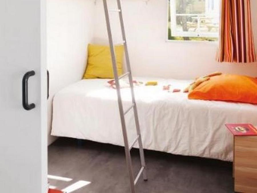 Mobilhome 4 personnes - Mobil-home Confort 29m² (2 chambres) + adapté aux personnes à mobilité réduite + TV + terrasse 5
