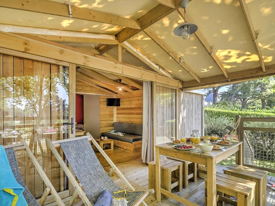 Tente en toile et en bois 4 personnes - Cabane Lodge Cosyflower PREMIUM 38m² (2 chambres) dont terrasse couverte 10m² + TV + draps inclus 3