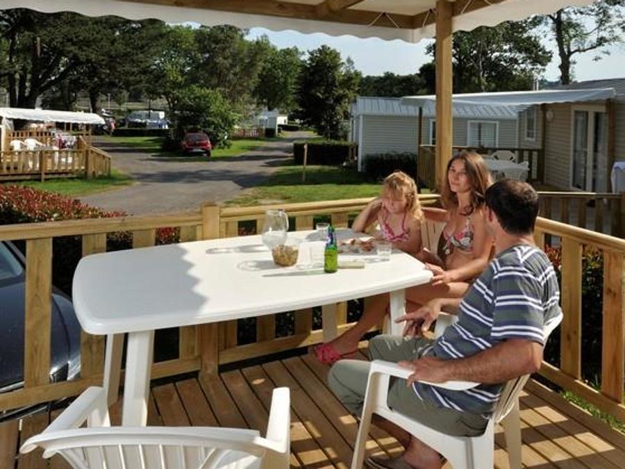 Mobilhome 4 personnes - Mobil-home STANDARD 29m² (2 chambres) + terrasse semi-couverte 18m² 1