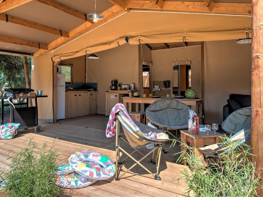 Tente en toile et en bois 5 personnes - Ecolodge Cotton Toilée CONFORT 32m² (2 chambres) + terrasse couverte 11m² + TV 0