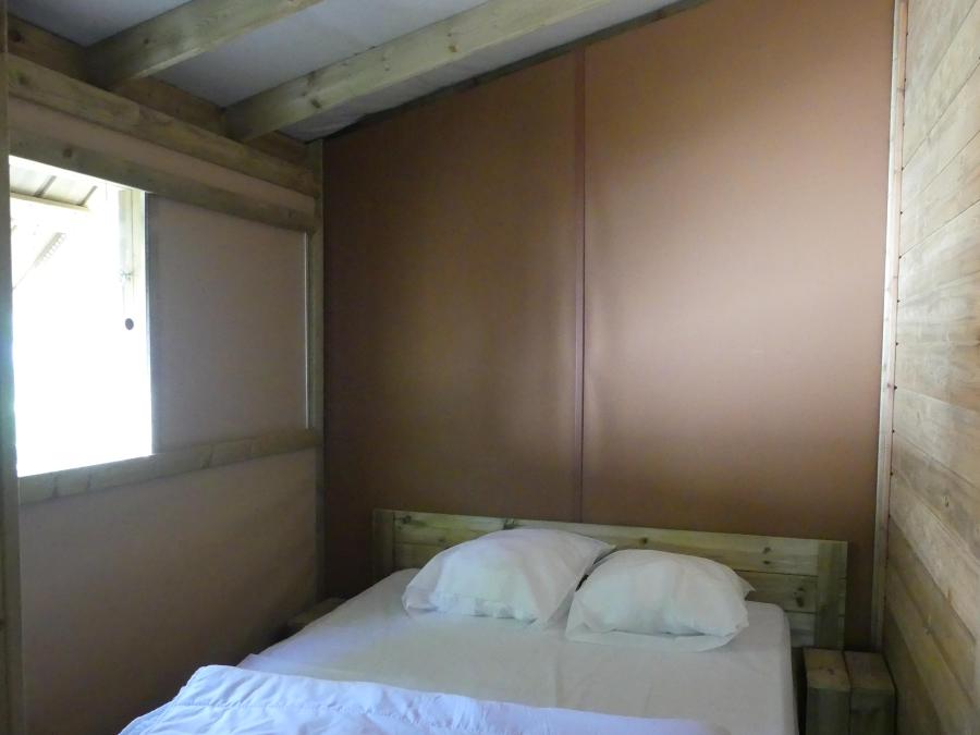 Lodge 5 personnes - Sweetflower Lodge Premium 32m² - 2 chambres + terrasse couverte +TV 4/5 pers 4