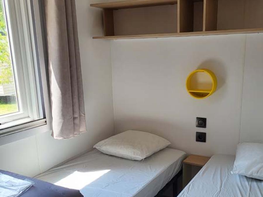 Mobilhome 6 personnes - Mobil-home Premium 29m² - 3 chambres - terrasse semi-couverte + lave-vaisselle - TV 6 pers 5