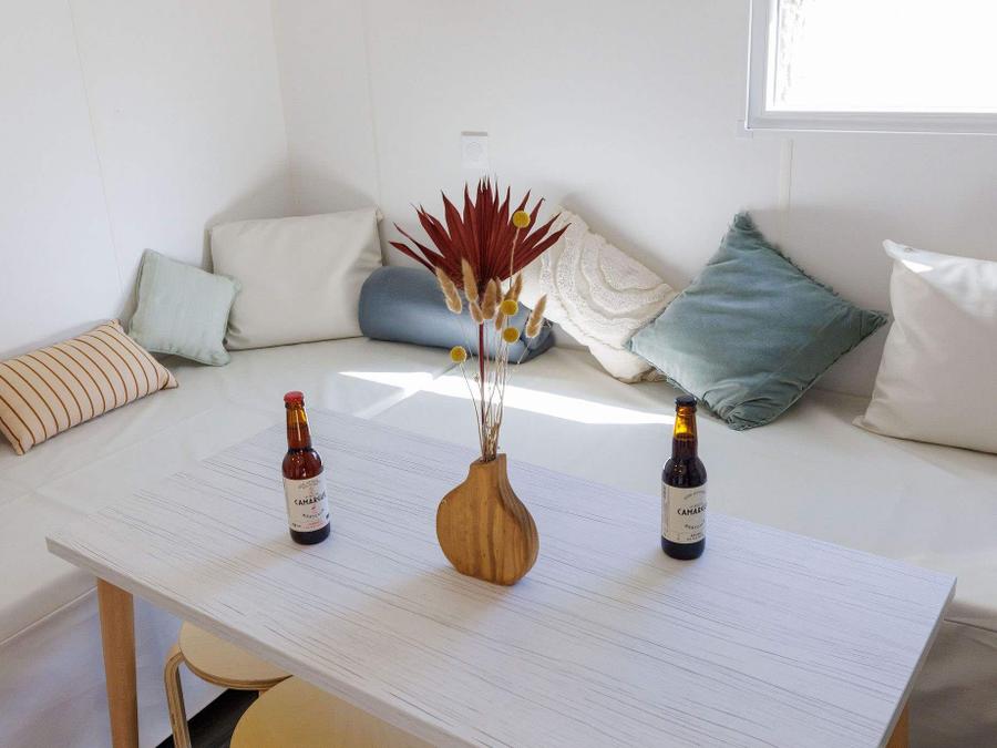 Tente en toile et en bois 4 personnes - Ecrin Cocoon Insolite 16m² (sans sanitaires) 2 chambres + Terrasse couverte 14 m²+ TV + Coin Cuisine 4 pers 8