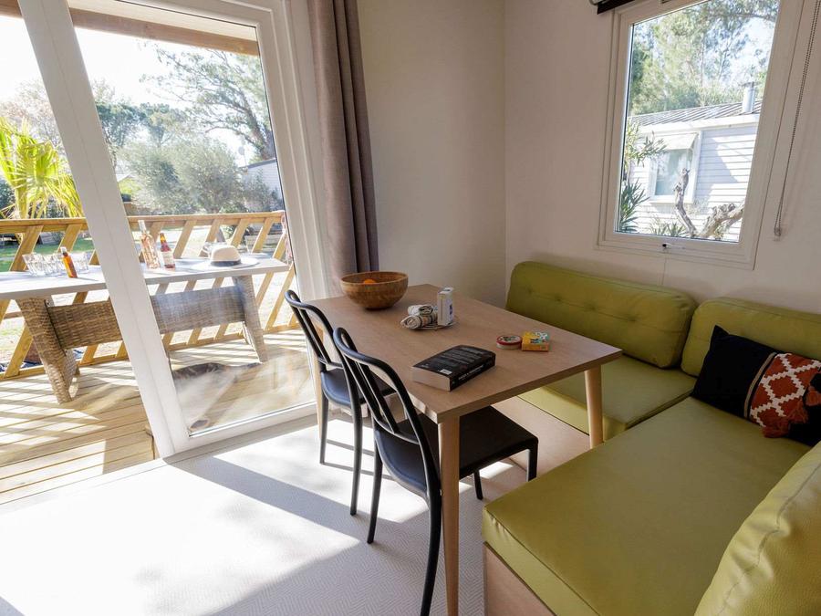 Mobilhome 4 personnes - Mobil-Home HIBISCUS Premium 32m² (2 chambres) - terrasse couverte 8 m² - TV - LV - Climatisation 4 pers 3