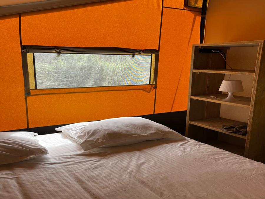 Tente en toile et en bois 5 personnes - Safari Lodge 37 m2 (sans sanitaires), 2 Chambres, terrasse couverte 1/5 pers 6