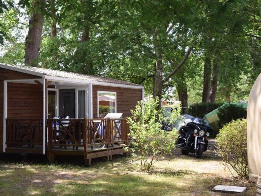 Mobilhome 4 personnes - MONTANA, avec sanitaires 1