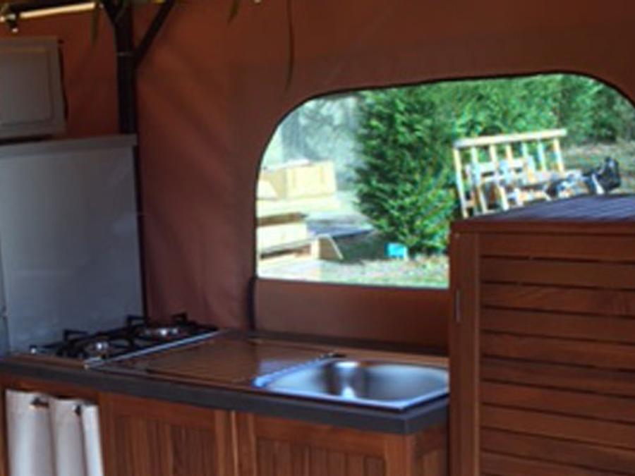 Tente en toile et en bois 5 personnes - VICTORIA, sans sanitaires 4
