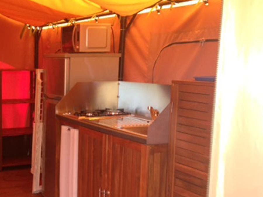 Tente en toile et en bois 5 personnes - VICTORIA, sans sanitaires 3