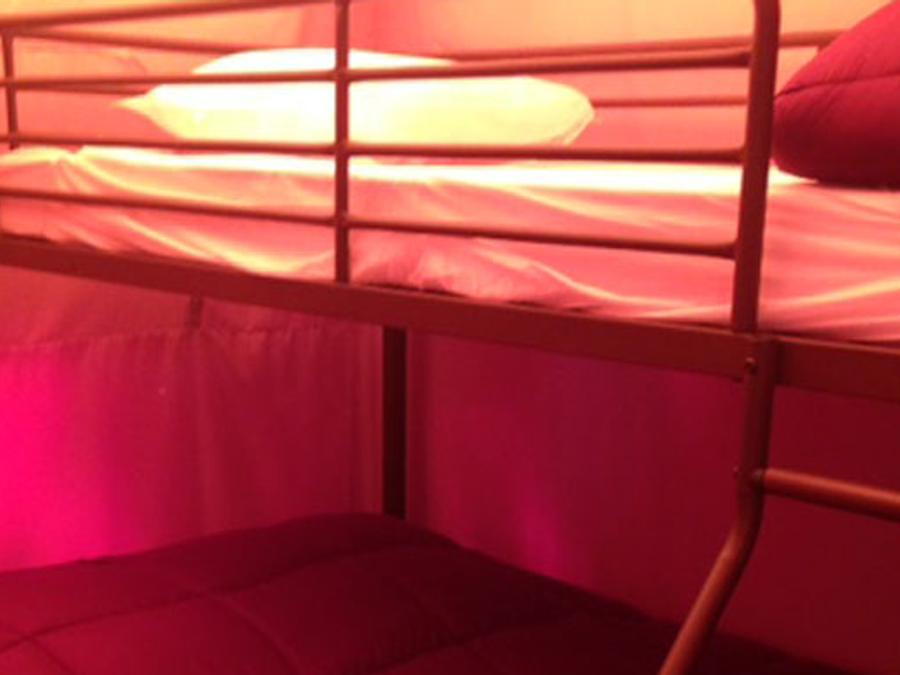 Tente en toile et en bois 5 personnes - VICTORIA, sans sanitaires 6