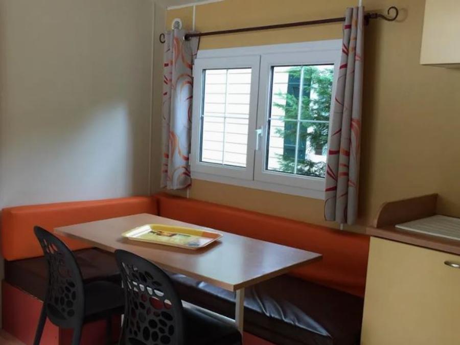 Mobilhome 6 personnes - FAMILIAL, avec sanitaires 1