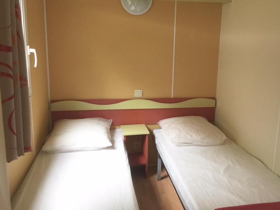 Mobilhome 6 personnes - FAMILIAL, avec sanitaires 5